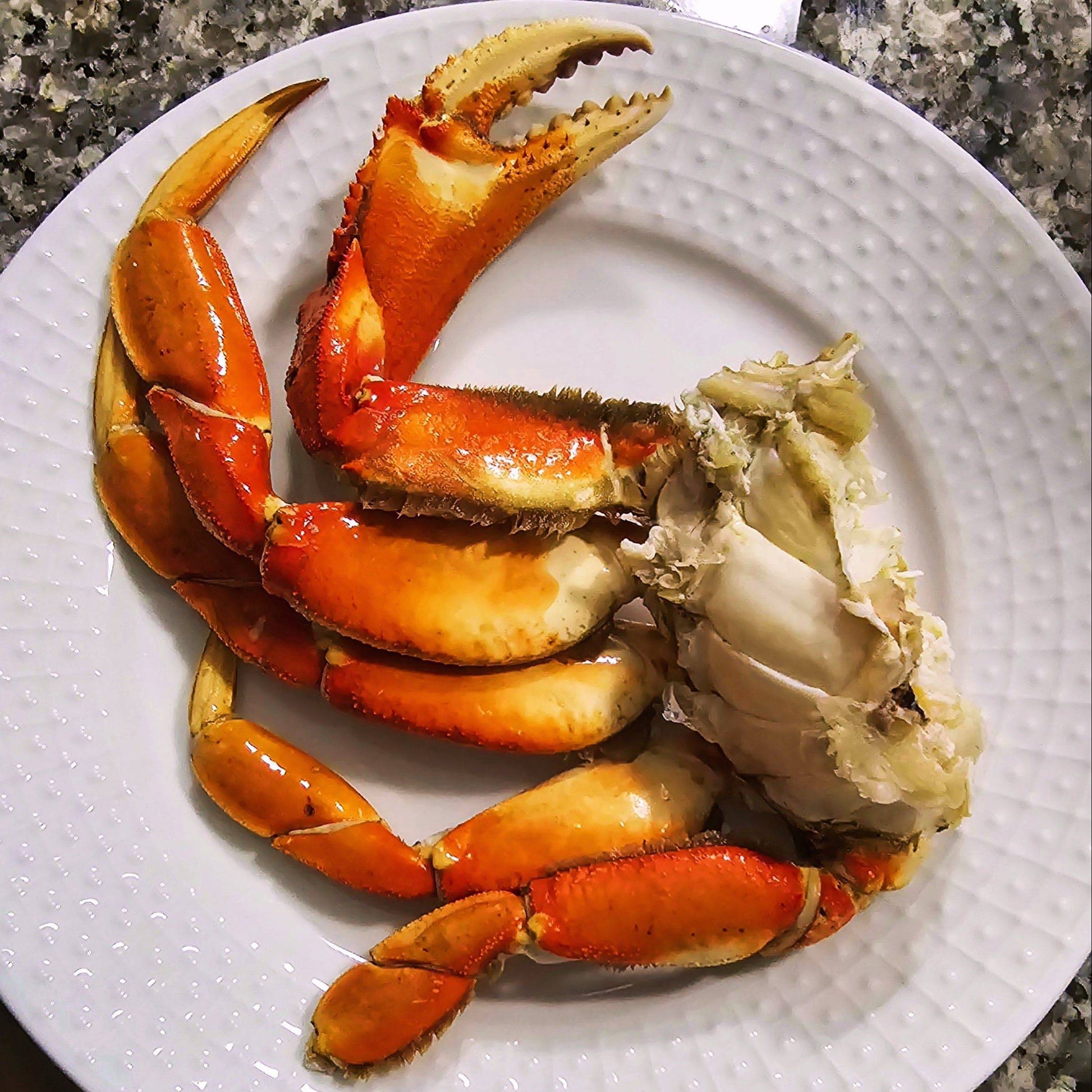 Wild Caught Ocean Run Dungeness Crab Cluster